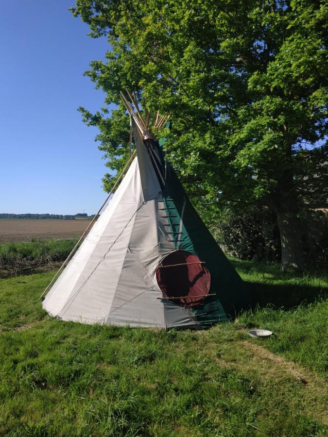 Tente de luxe Thipi Khola Val-Couesnon