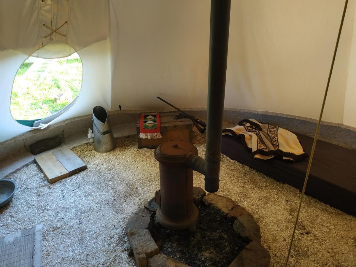 Thipi Khola Tente de luxe Val-Couesnon